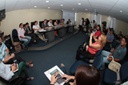 Isabella de Roldão debate educação em reunião pública