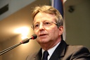 João da Costa reclama de nova política do salário mínimo