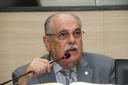 Lei municipal homenageia religioso 