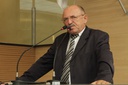 Amaro Cipriano Maguari agradece reeleição