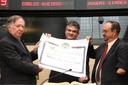 Médico Salvador Vilar recebe Título de Cidadão do Recife