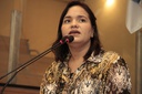 Michele Collins alerta para riscos da trombose