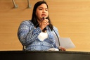 Michele Collins critica parecer favorável ao aborto em casos de Zika vírus