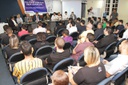 Michele Collins debate políticas públicas para a juventude