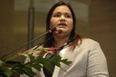 Michele Collins elogia projeto de prevenção ao abuso de drogas