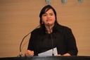 Michele Collins faz alerta sobre os ataques de tubarões