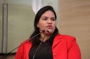 Michele Collins faz alerta sobre sites 