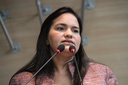 Michele Collins pede conclusão de habitacional