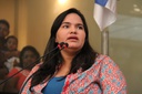 Michele Collins quer responsabilizar construtoras por defeitos em habitacionais