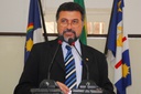 Múcio Magalhães prestigia seminário e inaugurações