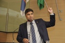 Parlamentar afirma que obras estão atrasadas