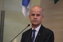 Parlamentar destaca avanços na educação