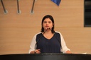 Priscila Krause lamenta situação de biblioteca