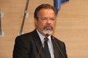 Raul Jungmann comenta visita ao laboratório da Prefeitura e plebiscito