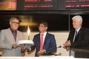 Renato Antunes homenageia Igreja Batista do Arruda