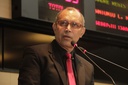 Ricardo Cruz cobra projeto de habitacional para área do Pina