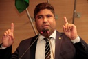 Rinaldo Júnior identifica clima de acirramento entre taxistas e motoristas de aplicativos