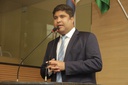 Rinaldo Júnior pede que prefeito preste esclarecimento na tribuna