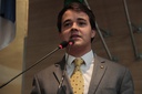Rodrigo Coutinho comemora aprovação de projeto sobre reciclagem
