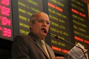 Rogerio de Lucca contesta vinda de médicos cubanos