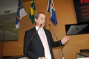 Sérgio Magalhães questiona prefeito sobre empresa de lixo e pede CPI