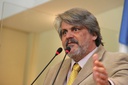 Vereador critica partidos