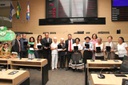Vereador homenageia entidades que trabalham com idosos