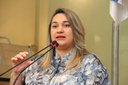 Aline Mariano repercute contaminação nos chuveirões de Boa Viagem