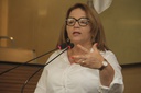 Vereadora quer biblioteca na Câmara do Recife