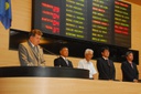 Câmara homenageia vítimas do Japão